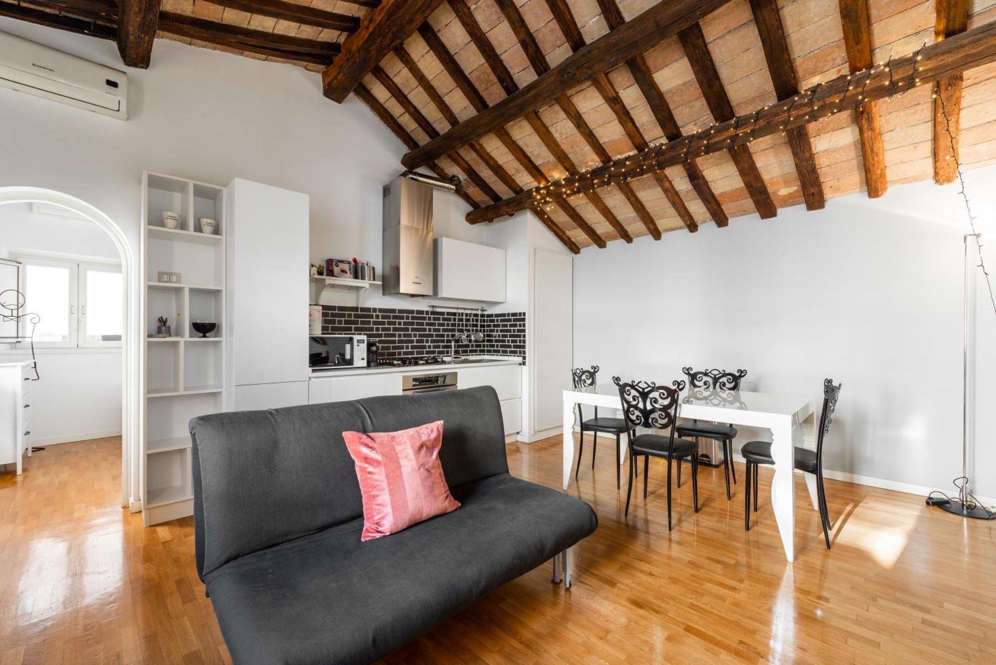 Pavone Centre Romantic Apartment Exteriör bild